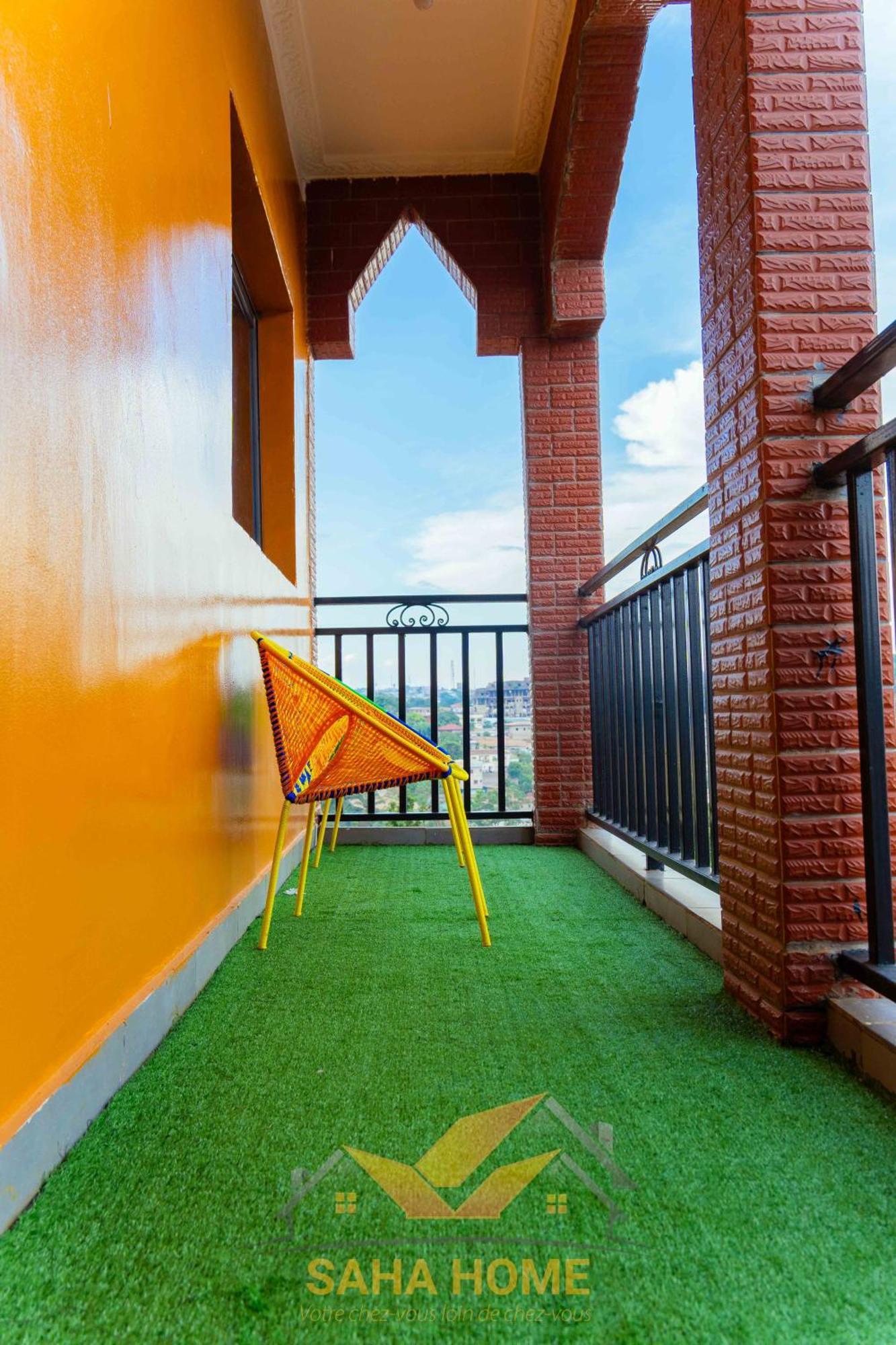 Le Luxe A Yaounde Chez Saha Home Esterno foto